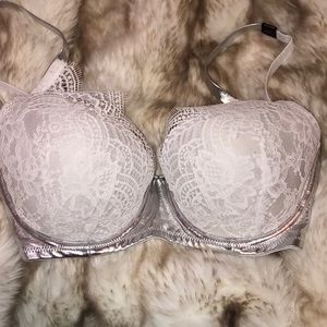 Victoria’s Secret new bra tags